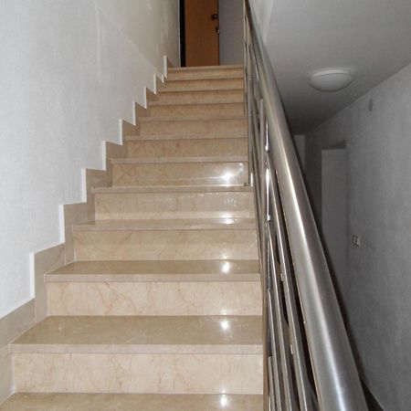 Apartments Petricevic 2 Selce Bagian luar foto